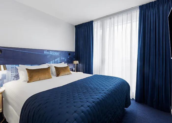 Two-Bedroom King Suite